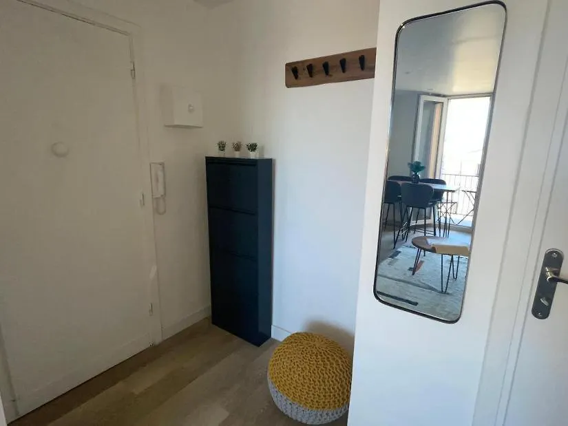 Taifun Apartment Milan 0*,  Italy